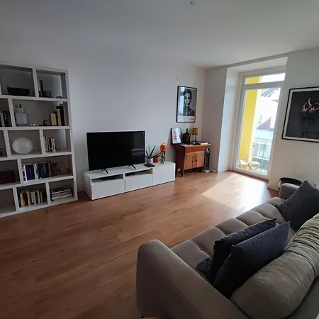 Lägenhet T1 Balcony W River Views, R Cardiff, *